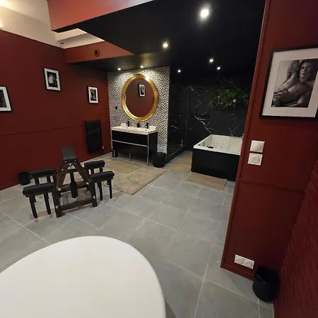 - Jacuzzi - Salle De Jeux Complete Апартаменты Реймс